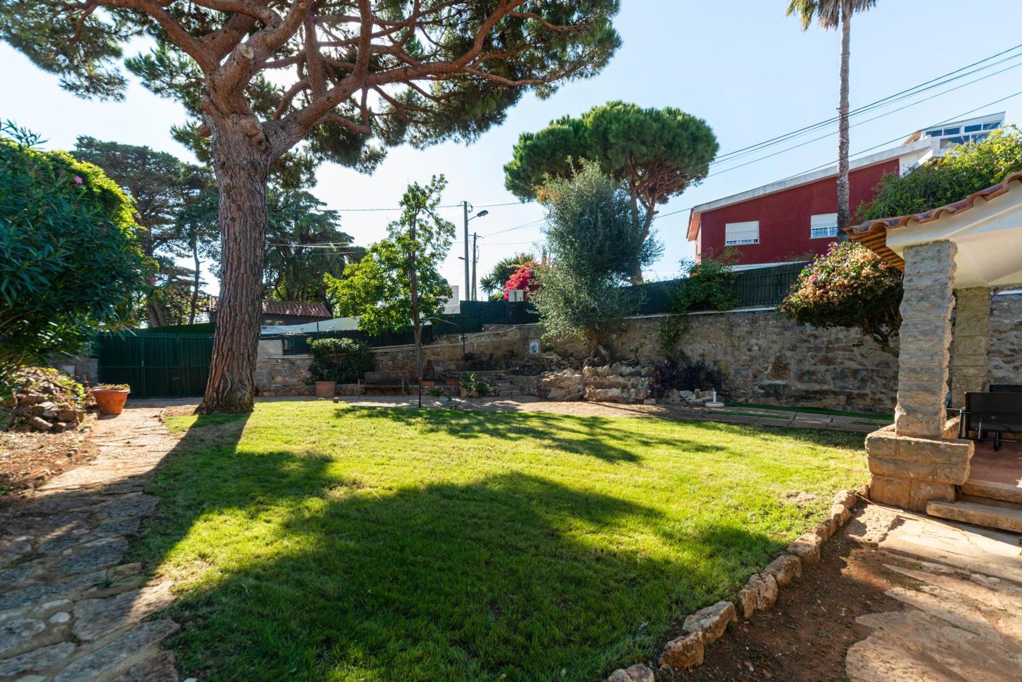4-Bedroom House In Cascais, Near Guincho Beach Dış mekan fotoğraf
